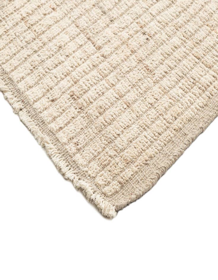 Detail image of 2' 7 x 10' 2  Hand Knotted Beni Marok Rug