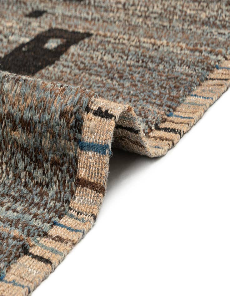 Detail image of 10' 4 x 14' 5  Hand Knotted Beni Marok Rug