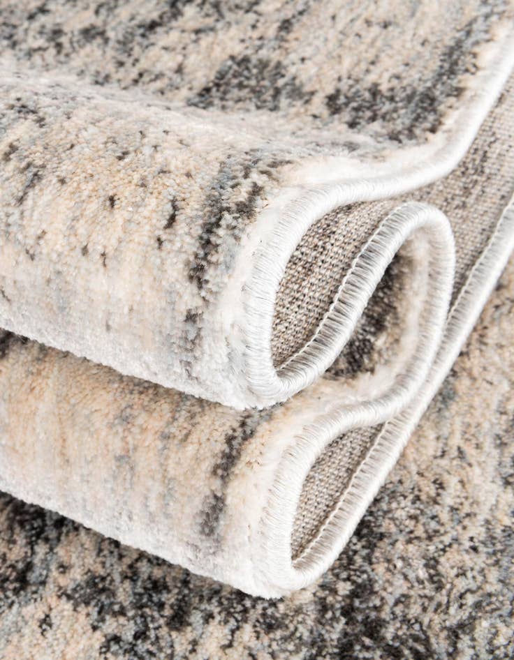 Detail image of 4' x 6' Berkshire Rug