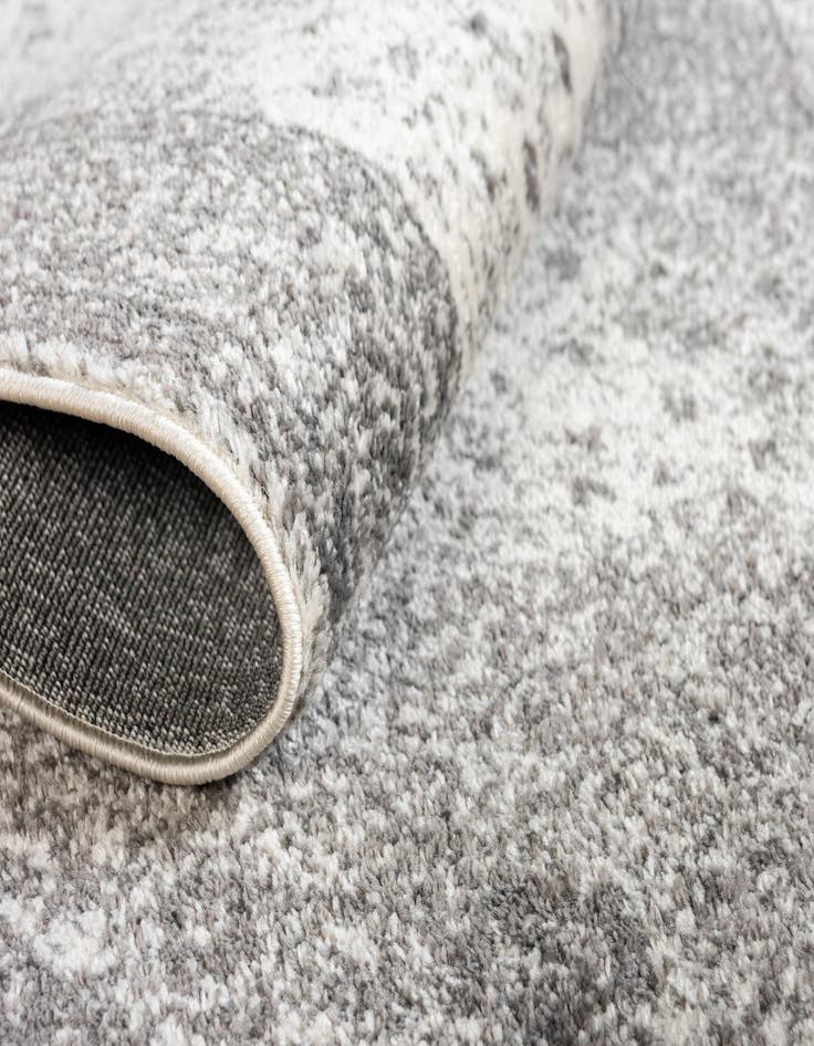 Detail image of 3' 3 x 5' 3 Bexley Rug