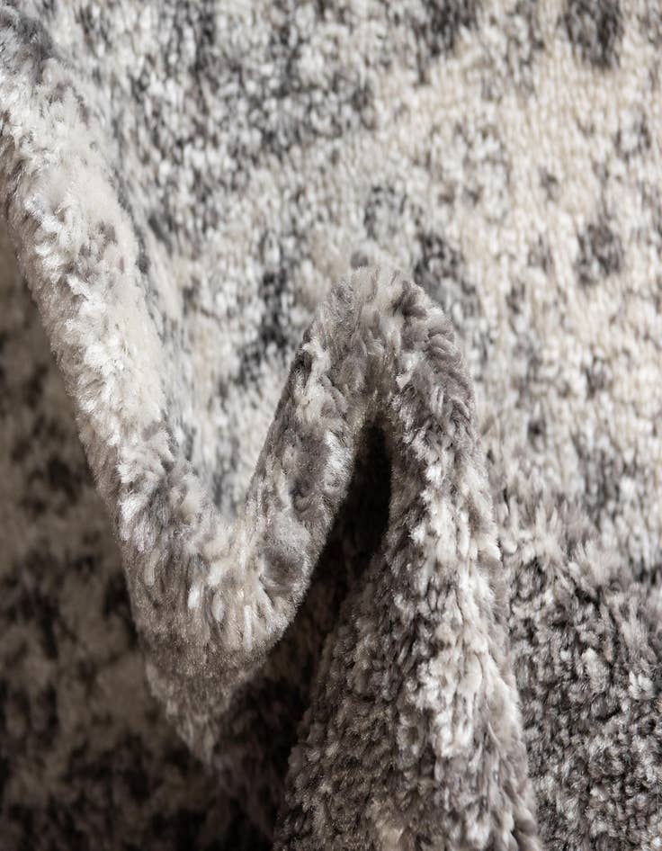 Detail image of 3' 3 x 5' 3 Bexley Rug