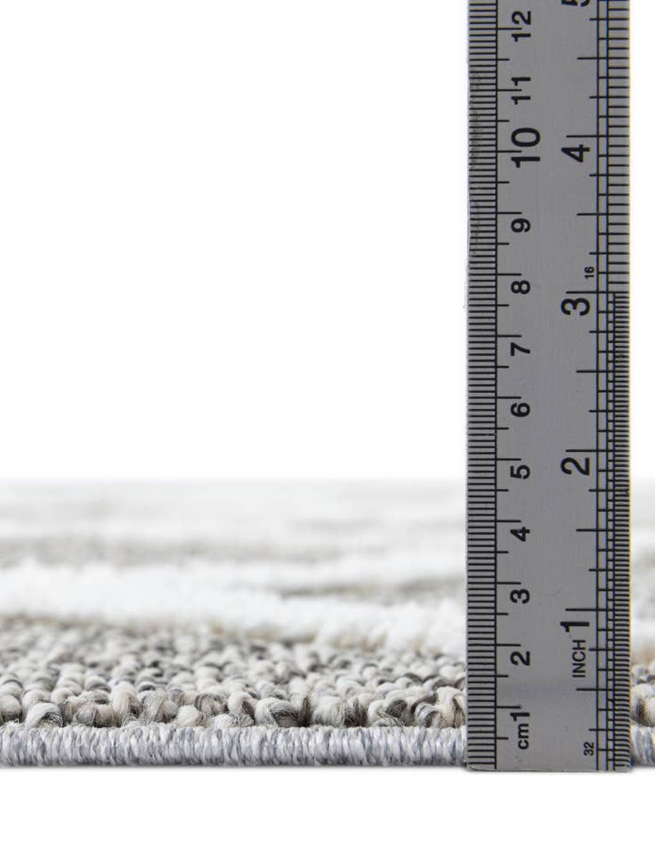 Detail image of 5' 3 x 8' Boho Rug