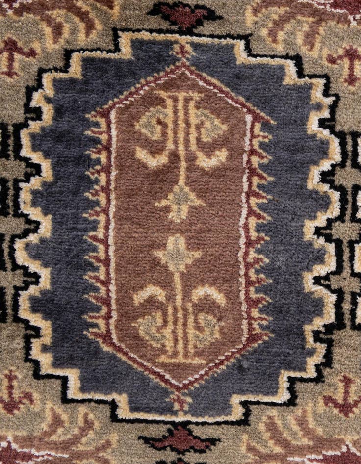 Detail image of 4' 2 x 6' 2  Hand Knotted Bokhara Rug