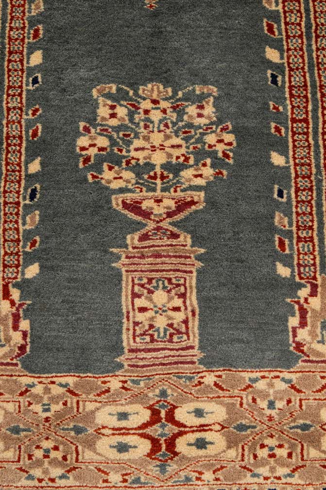 2' 7 x 4' 2 Hand Knotted Bokhara Wool Rug