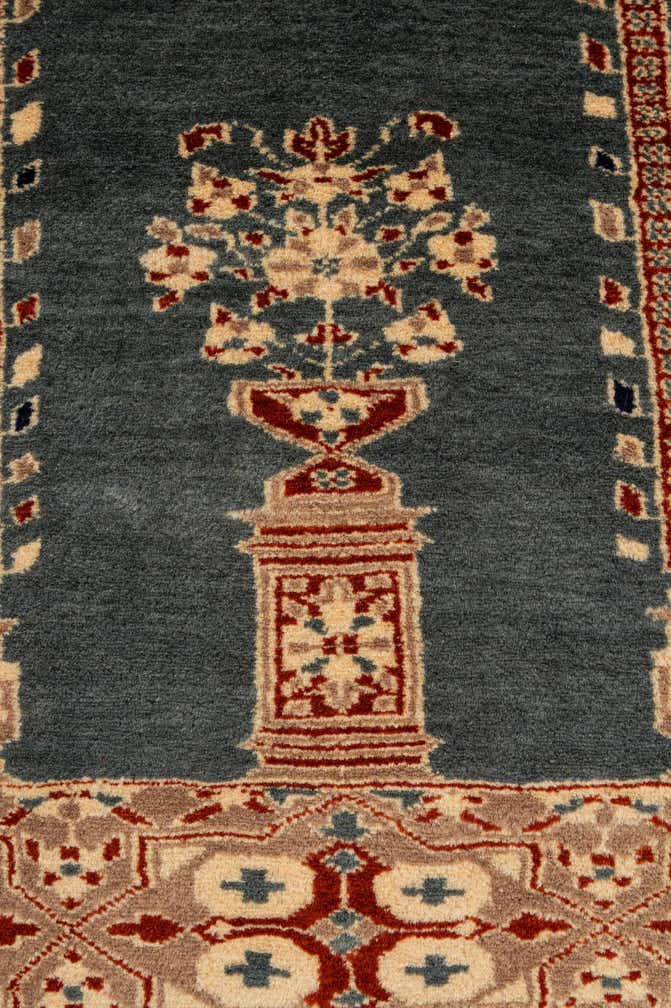 2' 8 x 4' 2 Hand Knotted Bokhara Oriental Wool Rug