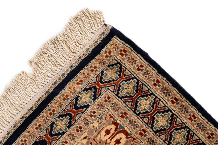 2' 8 x 4' 5 Hand Knotted Bokhara Oriental Wool Rug