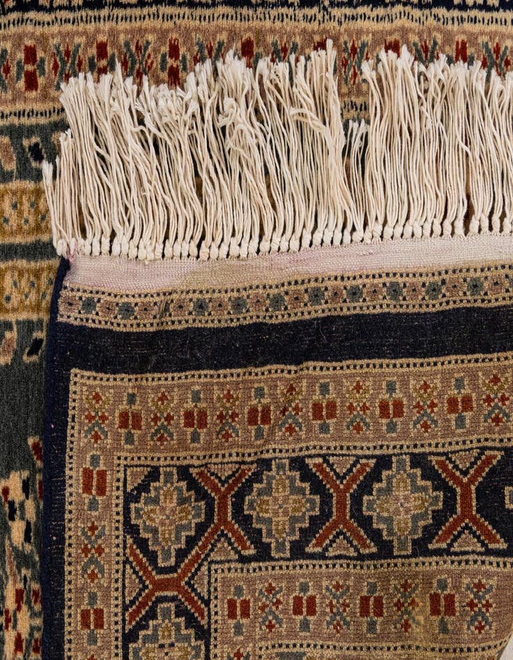 Detail image of 2' 8 x 4' 5  Hand Knotted Bokhara Oriental Wool Rug