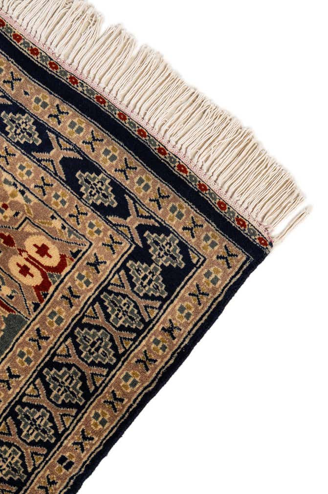2' 7 x 4' 8 Hand Knotted Bokhara Oriental Wool Rug