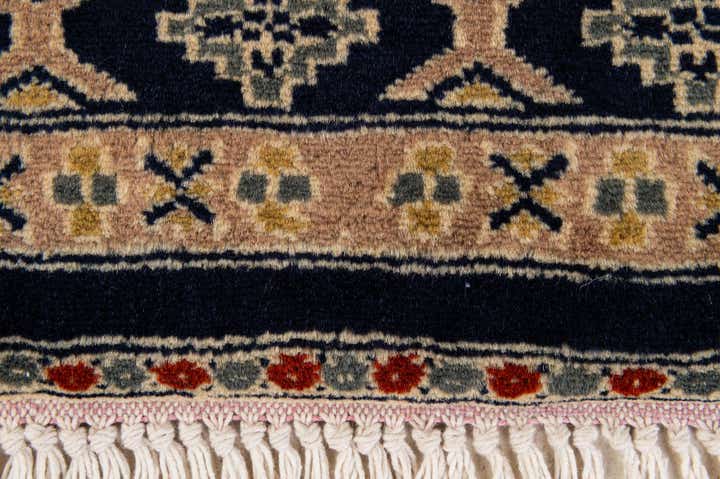 2' 7 x 4' 8 Hand Knotted Bokhara Oriental Wool Rug