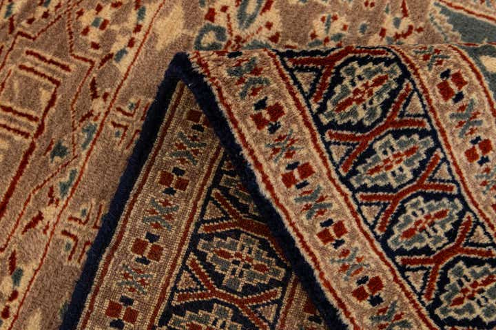 2' 8 x 4' 3 Hand Knotted Bokhara Oriental Wool Rug