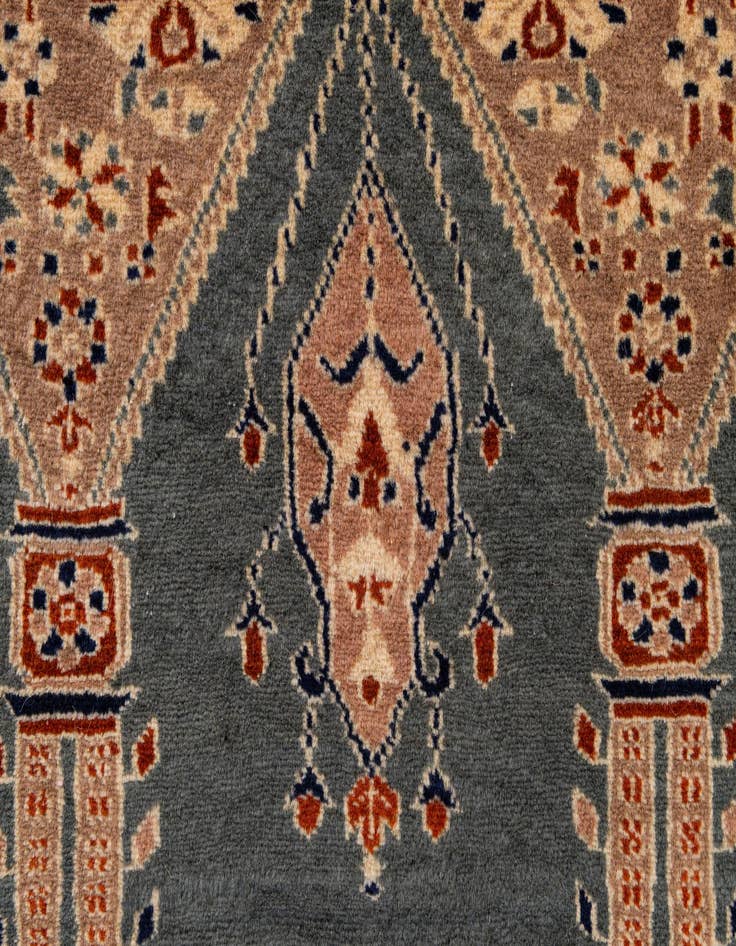 Detail image of 2' 8 x 4' 5  Hand Knotted Bokhara Oriental Wool Rug