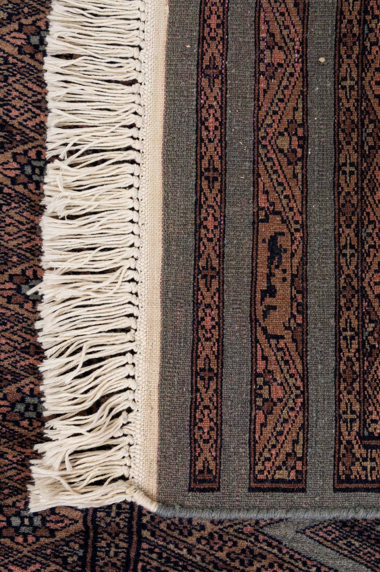 2' 7 x 3' 10 Hand Knotted Bokhara Oriental Wool Rug