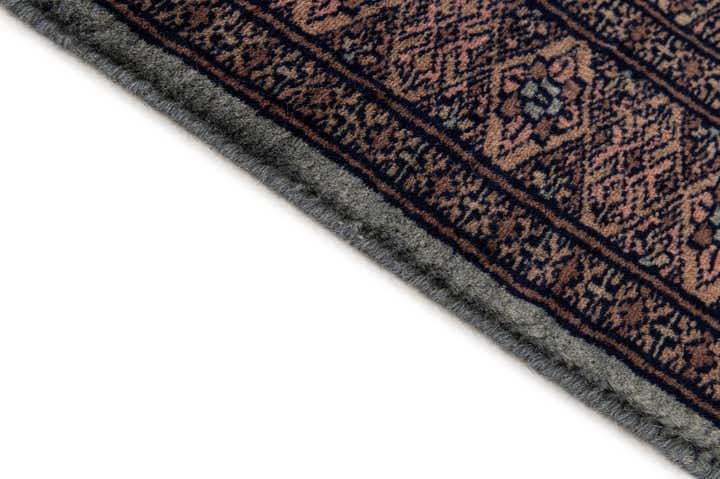 2' 7 x 3' 10 Hand Knotted Bokhara Oriental Wool Rug