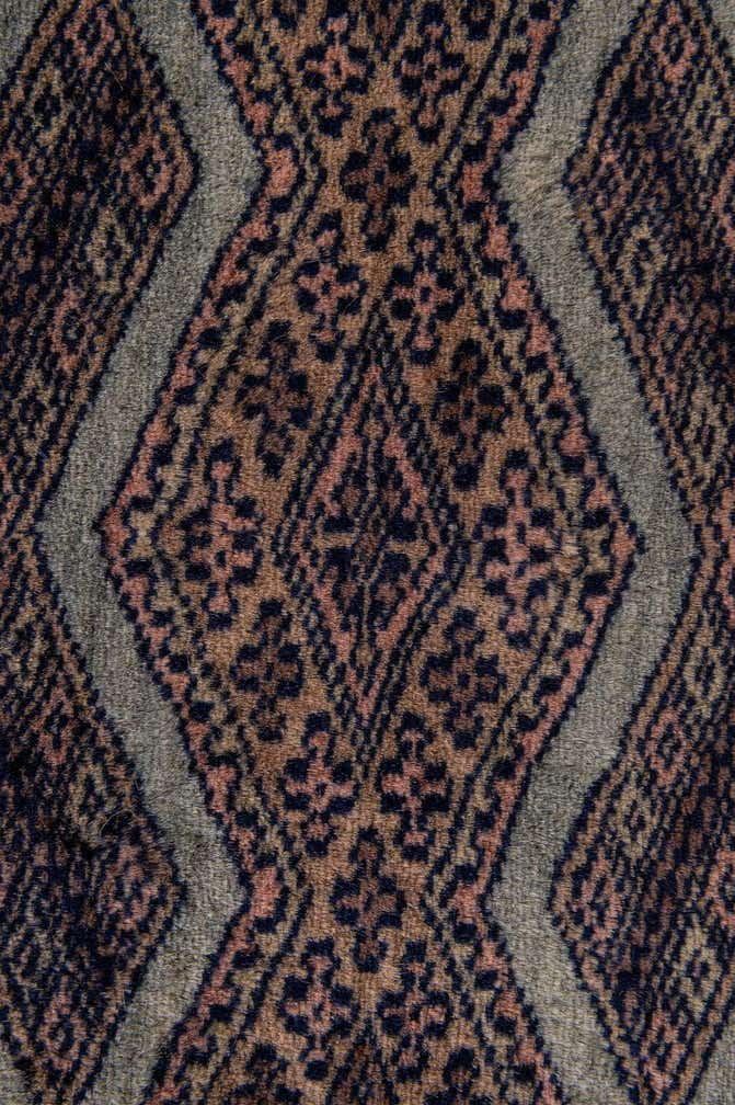 2' 7 x 3' 10 Hand Knotted Bokhara Oriental Wool Rug