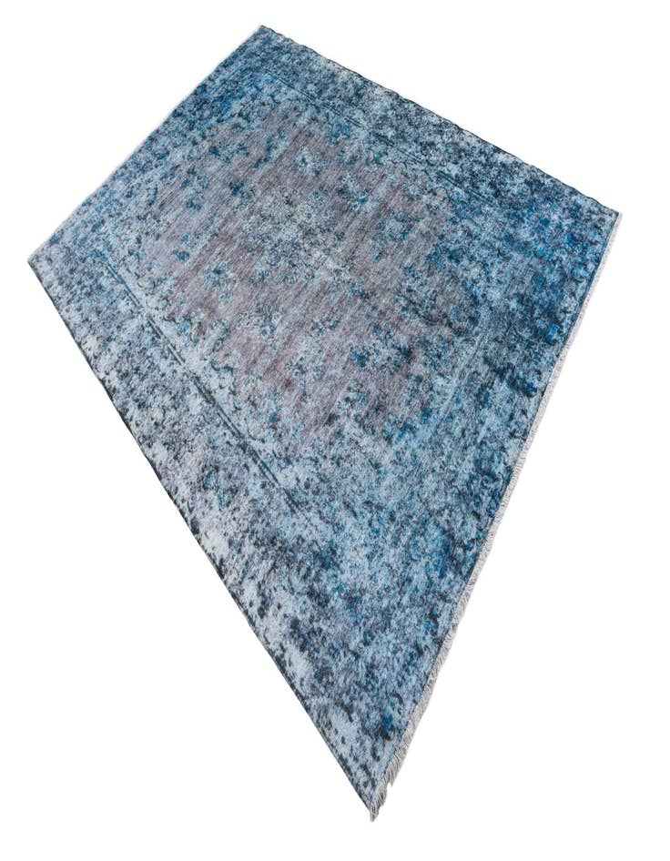 Detail image of 5' 5 x 7' 4 Boutique Rug