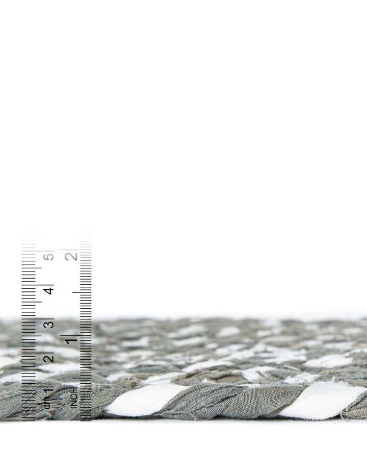 4' 1 x 5' Handmade Braided Chindi Rug