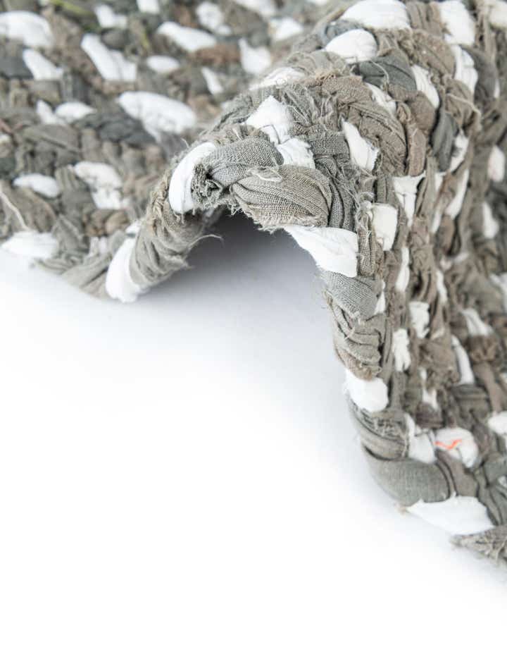 4' 1 x 5' Handmade Braided Chindi Rug