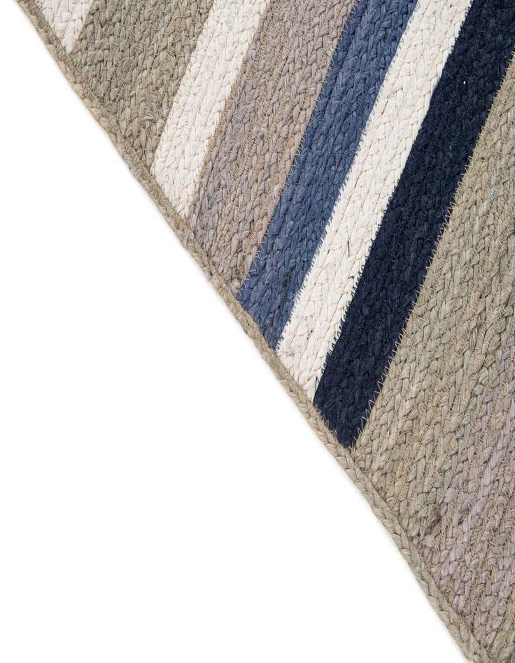 Detail image of 5' 2 x 8' 4  Hand Braided Jute Rug