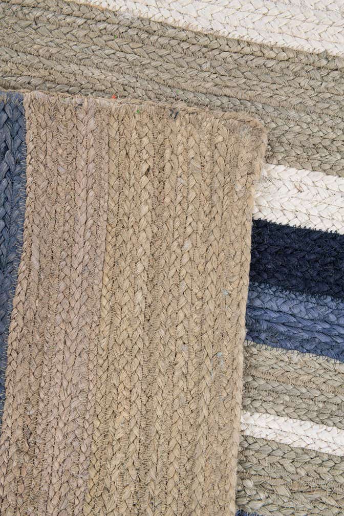 5' 2 x 8' 4 Handmade Braided Jute Rug