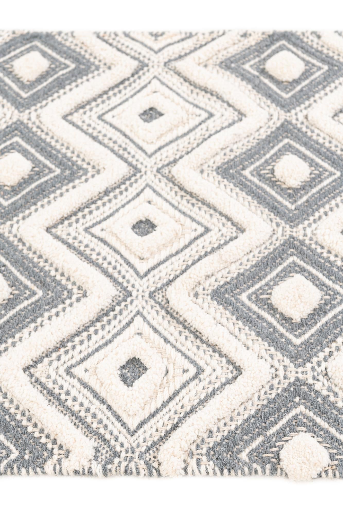 2' x 3' Handmade Braided Jute Rug