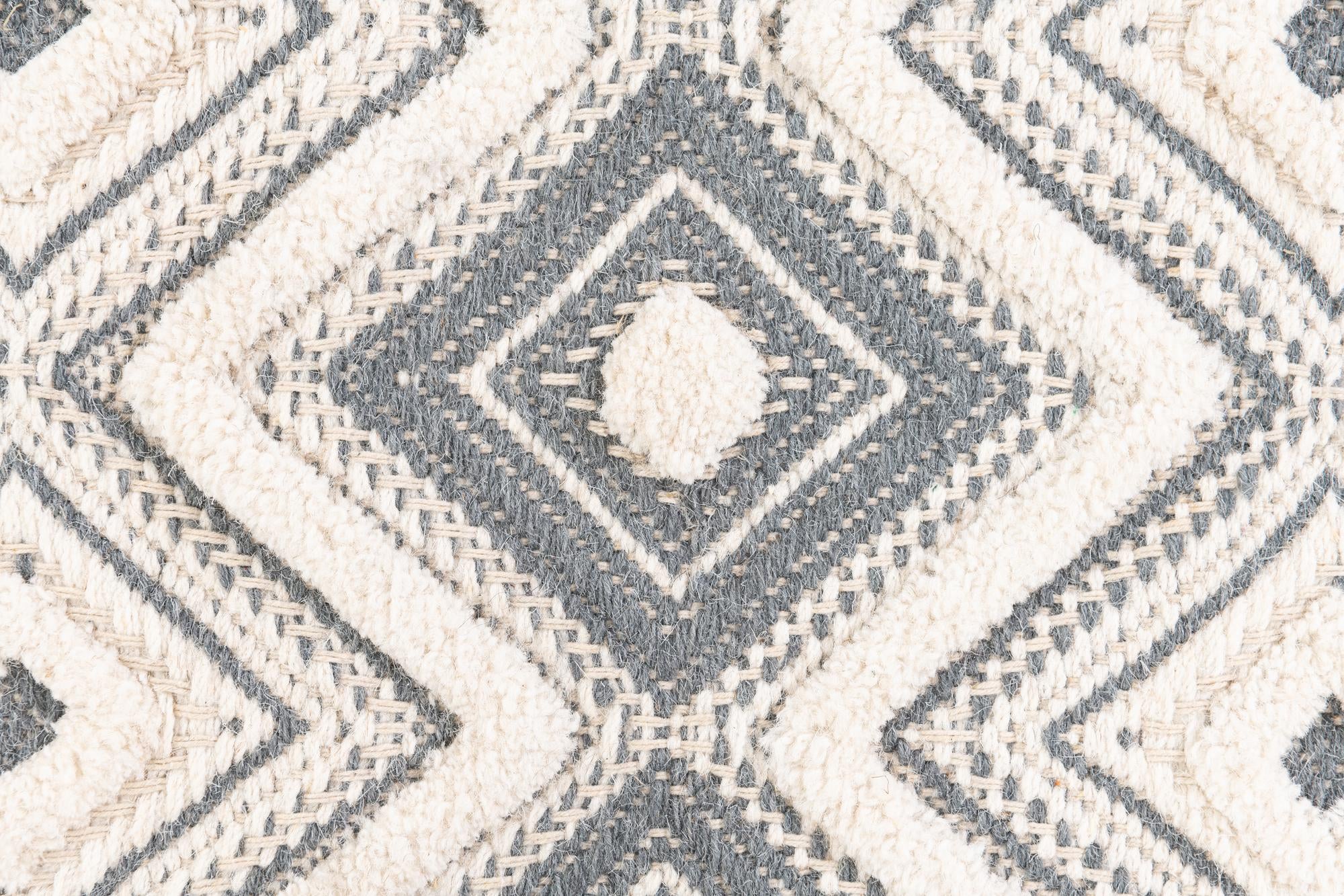 2' x 3' Handmade Braided Jute Rug