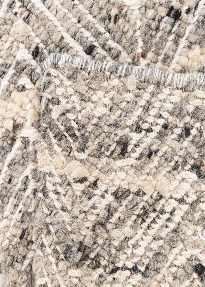 2' x 3' 2 Hand Knotted Braided Jute Rug