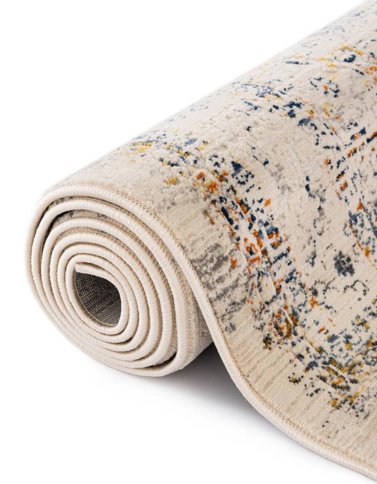 Detail image of 9' x 12' Budapest Rug