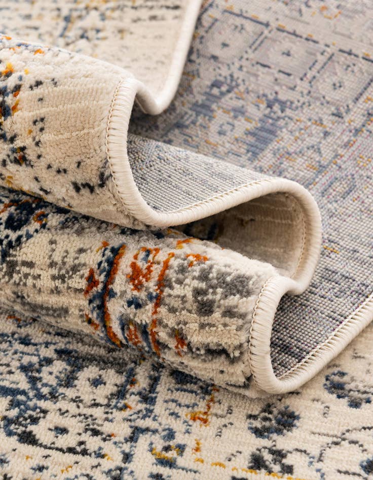 Detail image of 9' x 12' Budapest Rug