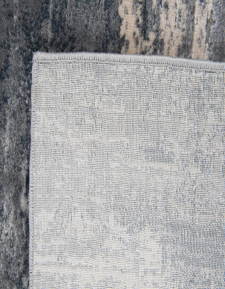 Detail image of 5' 2 x 7' 8 Caspian Rug