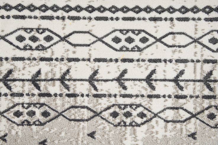 Detail image of 5' 3 x 7' 8 Caspian Rug