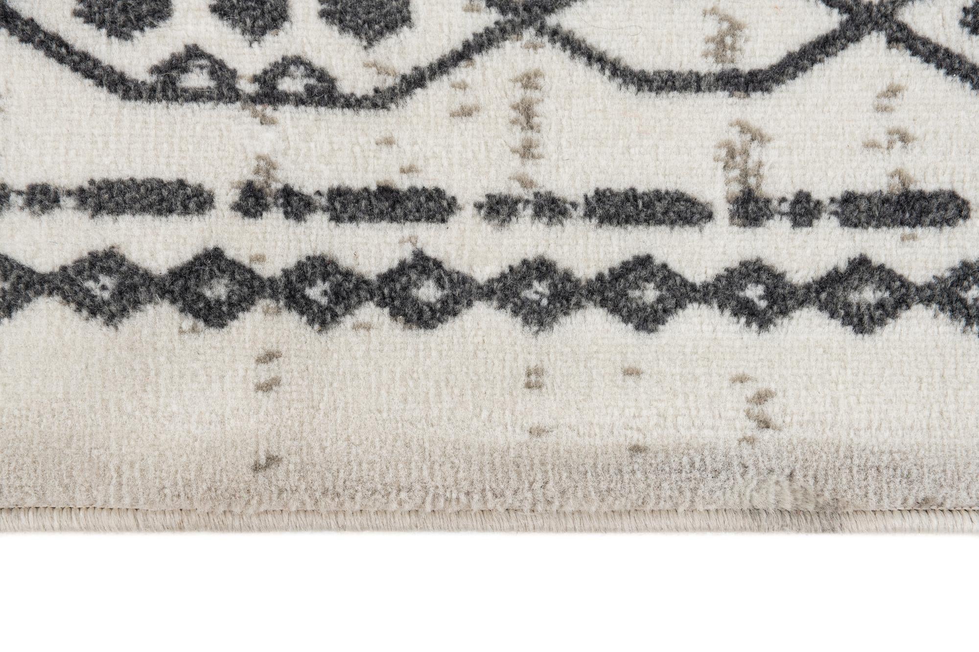5' 3 x 7' 8 Caspian Rug