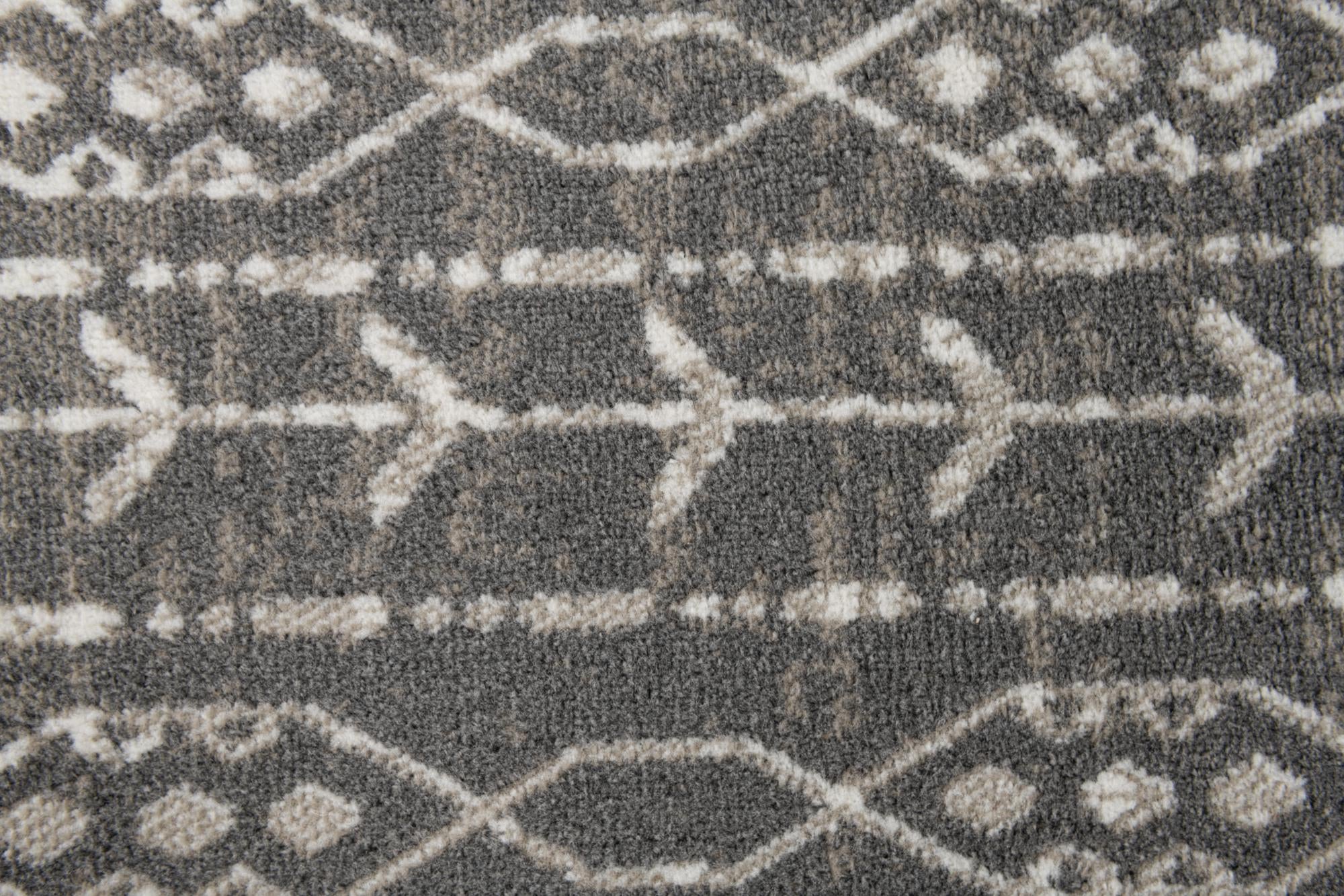 5' 3 x 7' 9 Caspian Rug