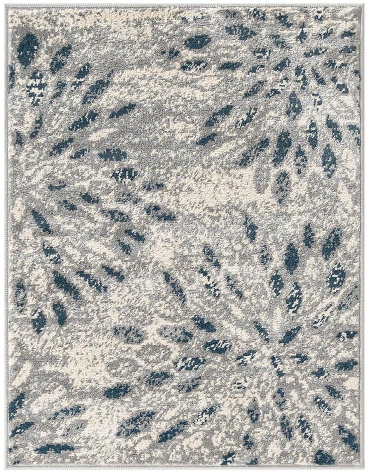 Detail image of 2' 2 x 3' Charleston Rug