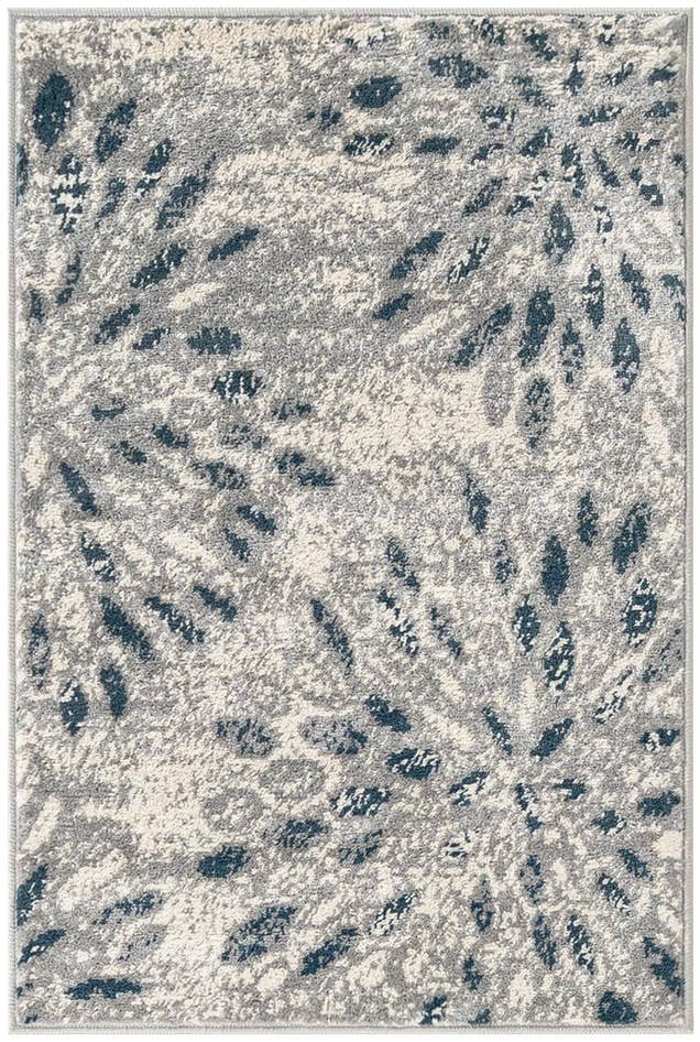 Detail image of 2' 2 x 3' Charleston Rug