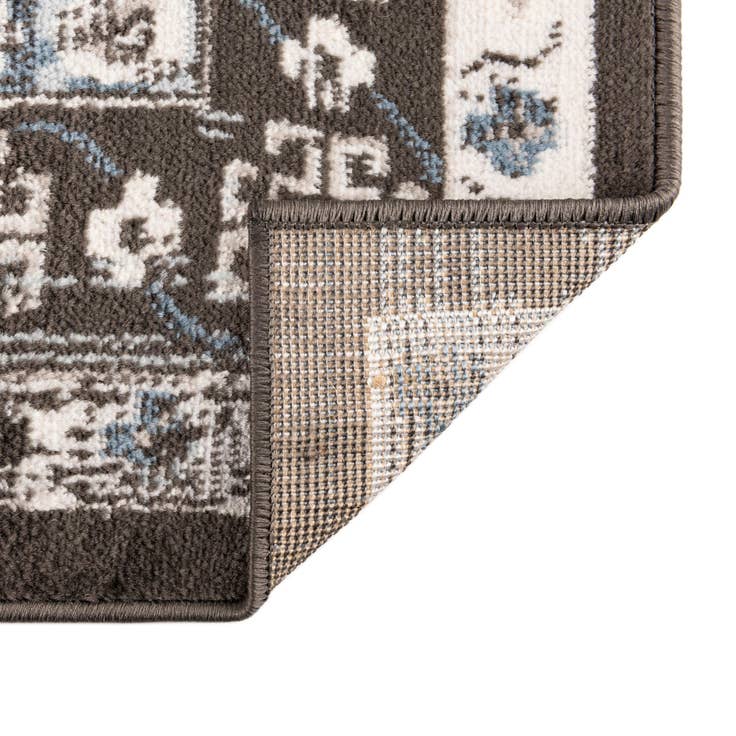 Detail image of 4' x 6' Charlotte Rug