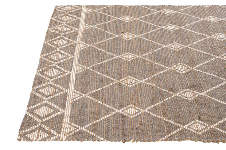 Detail image of 4' 2 x 6' Hand Braided Chenille Jute Rug