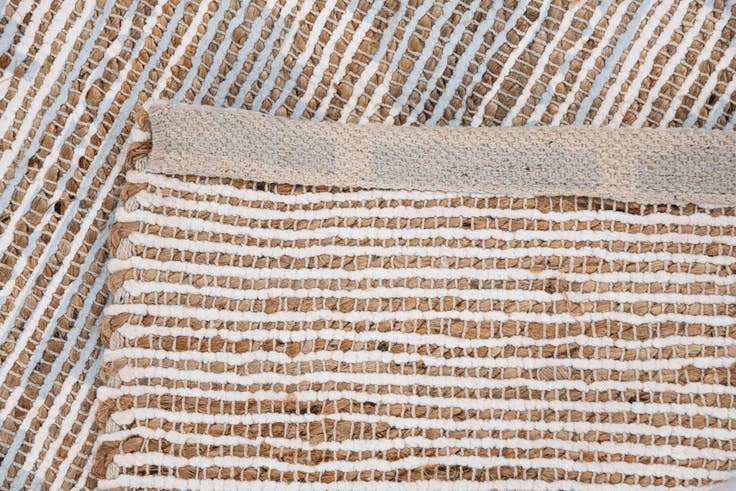 Detail image of 2' 1 x 3' Hand Woven Chenille Jute Rug