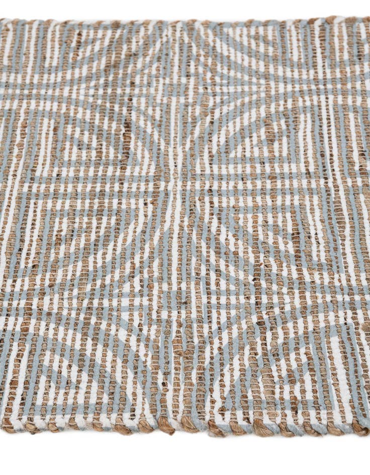 Detail image of 2' x 3' Hand Woven Chenille Jute Rug