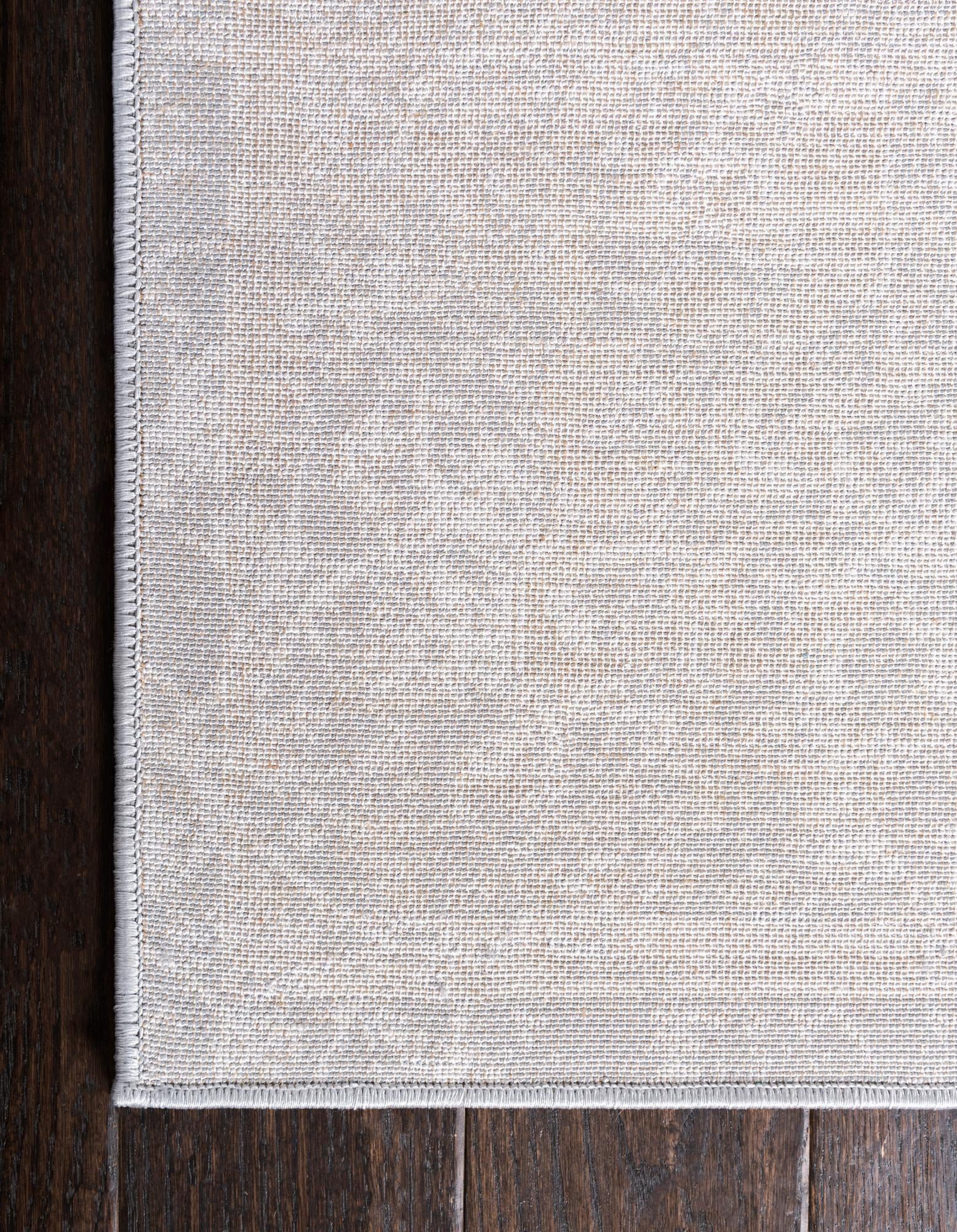 5' x 8' Chesterfield Rug