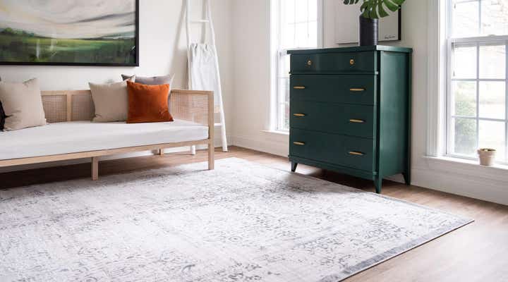 8' x 10' Chesterfield Rug