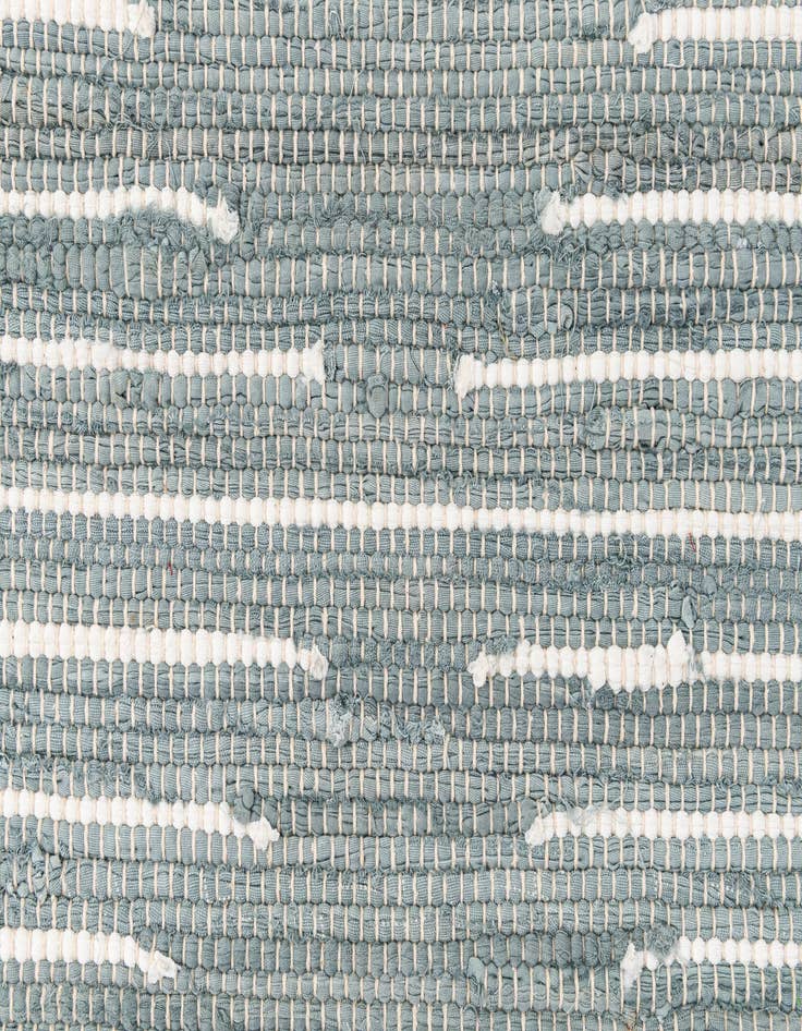 Detail image of 2' 1 x 2' 11 Chindi Cotton Rug