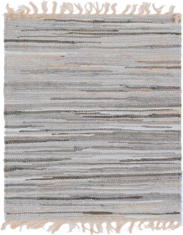 Detail image of 2' 2 x 3' Hand Woven Chindi Cotton Rug
