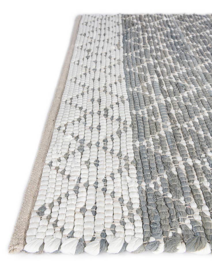 Detail image of Custom Gray Tejido a mano Chindi Trellis Alfombra