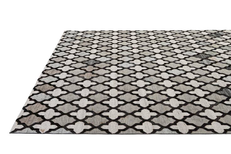 Detail image of 8' 1 x 9' 11 Cowhide - Patchwork Rug