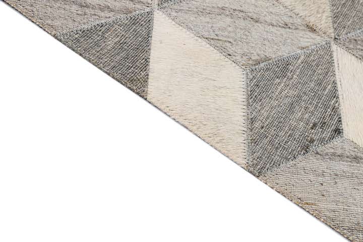 5' x 8' 1 Cowhide - Patchwork Rug
