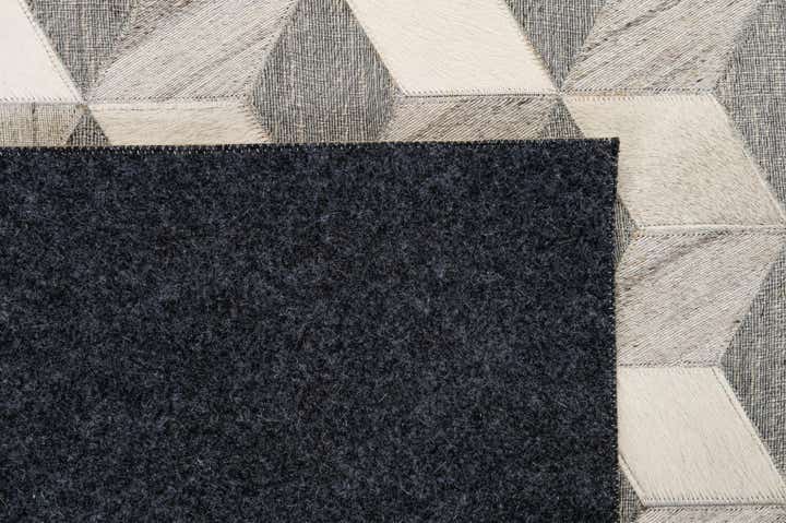 5' x 8' 1 Cowhide - Patchwork Rug