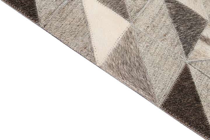 4' 10 x 7' 8 Cowhide - Patchwork Rug