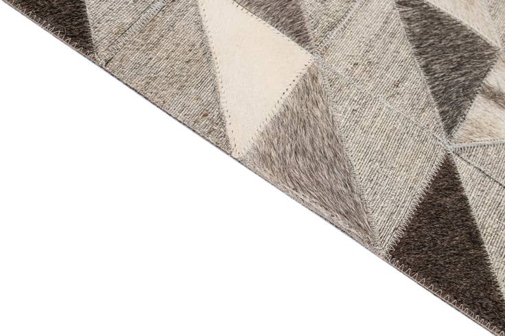 Detail image of 4' 10 x 7' 8 Cowhide - Patchwork Rug