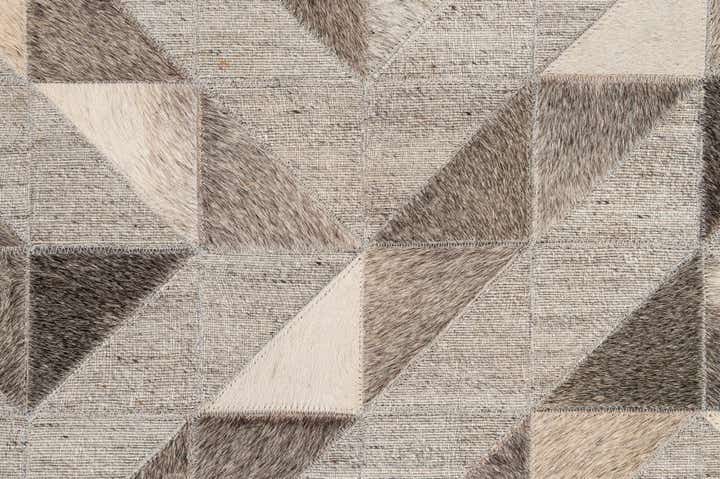 4' 10 x 7' 8 Cowhide - Patchwork Rug