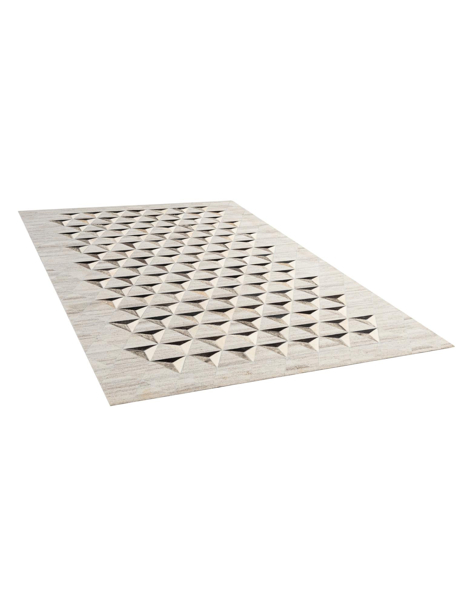 4' 11 x 7' 11 Cowhide - Patchwork Rug